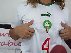 Lubricated Dildo Titfuck - SweetArabic Hijab