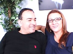 Insane cougar with petite tits luvs railing a dick on the couch