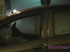 Sharing my slut wifey with a stranger in car in front of voyeurs in a public parking pile - MissCreamy