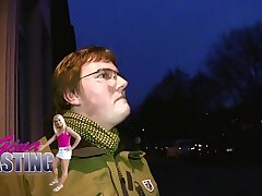 【白石◯衣激似】21歳【超SSSアイドル級】のあちゃん参上！大学の法学部に通い、バイトは球場のビール売りをしている彼女の応募理由は『ローンの返済と&hellip;エッチ好き&hellip;なんで』ビックリする程の激可愛い女子大生！『ドキドキで緊張します&hellip;』とか言いながら、スイッチ入ると目がイっちゃう【エロ美女】白石◯衣激似だがSEXは本人顔負け！基、本人エロ負けなくらいの【むっつり変態娘】この逸材は絶対に見逃すな！https://bit.ly/3z0C2LV