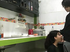 M&iacute;rame cuando te chupo la polla! No te corras suntan f&aacute;cil! Parte 3