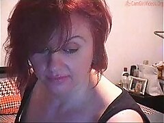 Italian Milf Rubbin' her fat taut Pussy
