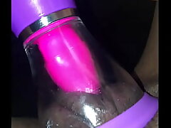 Watch my pussy get blown and lucked. Gets huge!!