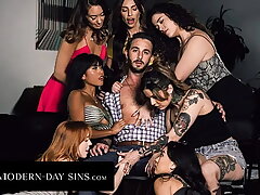 Sex Addicts Ember Snow & Madi Collins Switch sides Gangbang Their Support Group