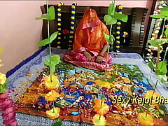 (Obscene in Hindi) The finest video ever, seeing which enormous people will lose their water. Thirsty mummy celebrated her honeymoon with her sonnie for twenty years.