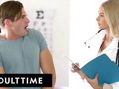 Hot Doctor Fellates Off Her Insatiable Patient