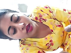 A helpless Desi female went to OYO hotel and had bang-out