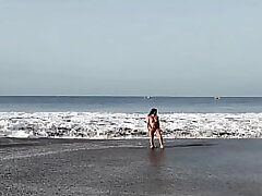 Step-mom asks her Sonnie to have a Naked Beach PhotoSession