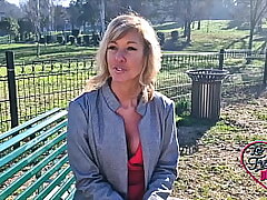 Emmy, 46, a cougar in search of obscene enlivenment