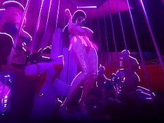 Albanian nightclub bare dance