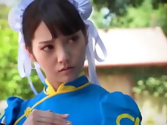 Chun li cosplay multiracial