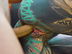 Tattoo Artist Revved Anal Fucktoy – Adult movie star Poked by Her Own Customer