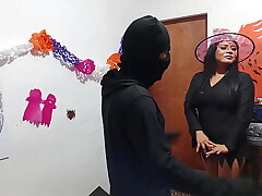 A pervy witch prepares a potion for her manager and fucks him like a slave. The slut uses him in a sloppy way to sate the wishes of her moist vagina.