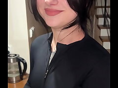 Hefty DOSE FOR HER THROAT - SWALLOW AND Choking