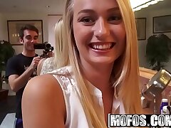 Mofos - I Know That Gal - Late for a sucky-sucky starring  Natalia Starr
