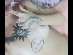 Esta &eacute; a Ashley Inked uma novinha toda tatuada que promete logo estar somando conosco no cinema adulto, cheia de tes&atilde;o me provocando se tocando toda molhadinha sigam essa gata no Twitter @AshleyAcompanhante