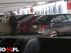 Polskie pornography - Galerianka robi gałę