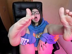 I'm trying to be quiet! (while I touch myself) pt. 2