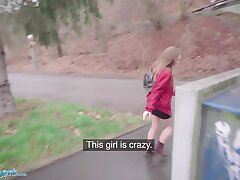Public Agent Spanish Goth stunner Venom Evil screwed in public