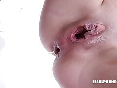 First time for Chloe Bailey to enjoy 3 Big black cock IV506