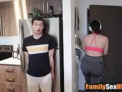 Pranking & romping my ginormous donk sis during quarrantine