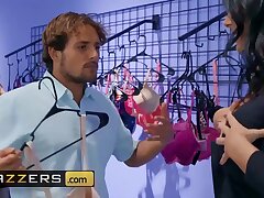 Overprotect Got Orbs - (Reagan Foxx, Tyler Nixon) - What Zone Are You - Brazzers