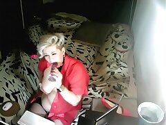 Aimee gargles a transparent cock! Looks like she likes!