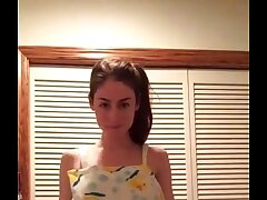 Daleste - Red-hot Naked Teen Magnificent Novinha - 43 sec