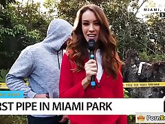 Super-hot news reporter inhales bystanders dick