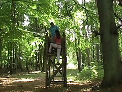 In der Wildnis hartcore die Joggerin gefickt