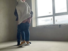 He called a girl to a construction site and fucked her