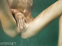 Tiniest sexiest kinkiest honeys swim and wank