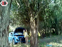 Thanked the guy for repairing the car, had fuck-fest in nature.OMG