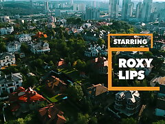 Teen fuckslut Roxy Lips hankers cock in her ass and vulva - itsPOV