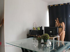 I detect that my stepsister is a webcam model and I pay for my silence with a succulent blowjob-MelanieC- Spanish porno