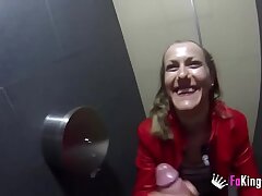 Tourist in Fallas: Nailing Vero Rubi in public places all around Valencia