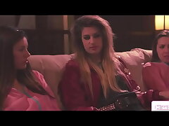 Big step-sister licked by her twin stepsisters
