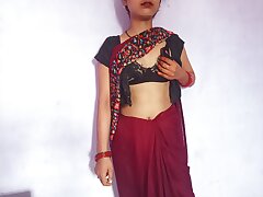 Indian 20 years elderly Desi bhabhi was hotwife by hasbend she was rigid intercourse with dever clear Hindi language