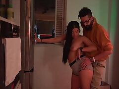 Ultra-cutie colombian seducing Cipriani in his kitchen