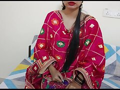 Desi step-mother wooed by horny sonnie for hard fuck Desi sizzling sexy step-mother ka teenie son-in-law ne chudai pani nikal diya! Hindi