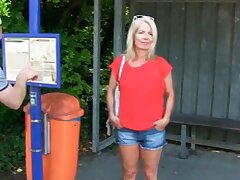Deutscher Fan Fick Porno mit gblonder Pornomilf