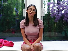Nerdy gamer girl is an Climax MACHINE