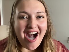 Wifey Drinks Jizz with a Smile. Deepthroat Blowjob, swallow with a smile!