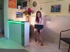 No Money,but YES HONNEY Stud FUCK ME and Jizm on my PIZZA like a BONUS SEX fo