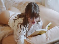 keeps thinking about her schoolteacher while reading her book!!