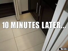 Hot teen porked in the Kitchen