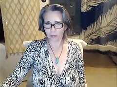 Scorching cougar free-for-all live strip show
