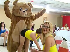 DANCING Cub - Bachelorette Soiree With Yam-sized Dick Masculine Strippers, CFNM Style!