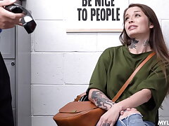 Shoplifter Vanessa Vega plumbs her way out of distress