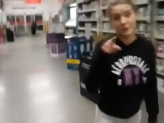 Stranger damsel sucks my dick in Walmart